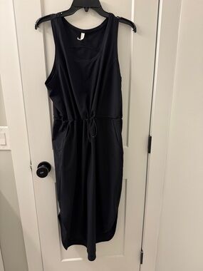 Zella Black Sleeveless Drawstring Midi Dress